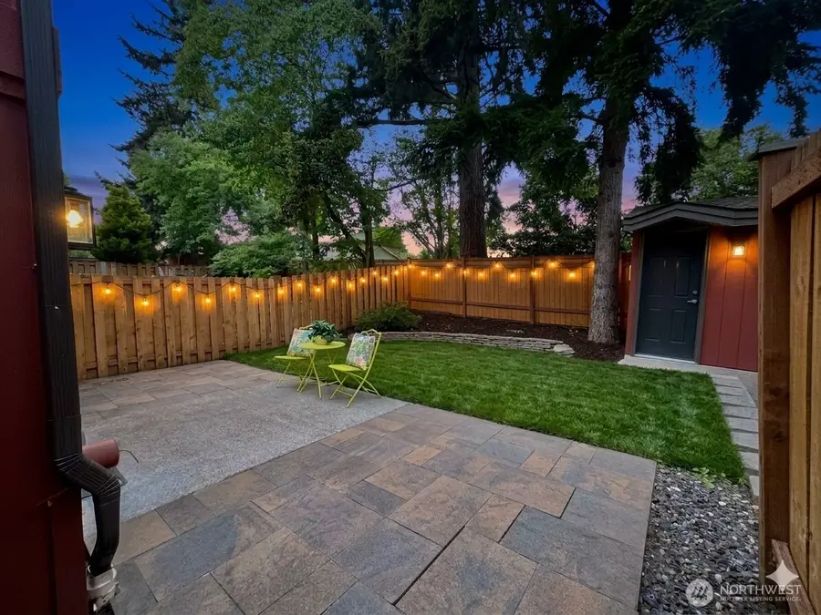 2138 N 113th Street #B, Seattle, WA 98133 - #2