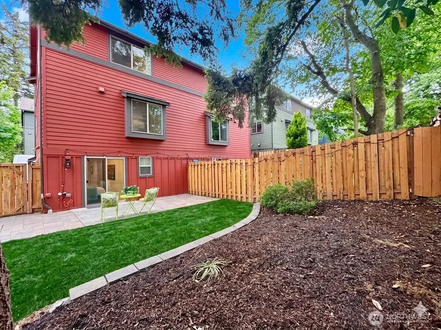 2138 N 113th Street #B, Seattle, WA 98133 - #3