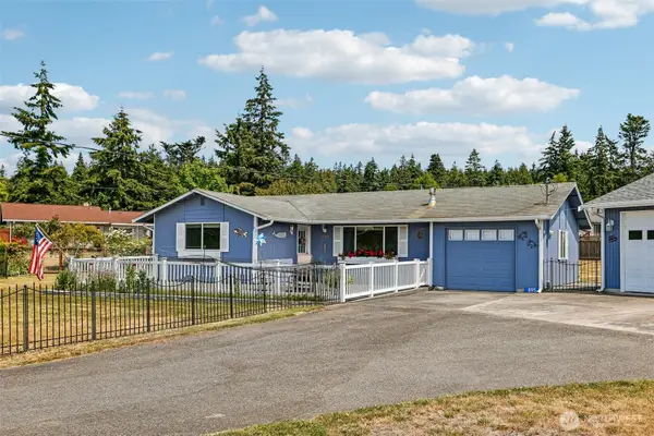 895 Prairie View Avenue, Coupeville, WA 98239