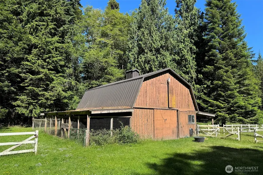 537 Herrick Road, Port Angeles, WA 98363 - #2