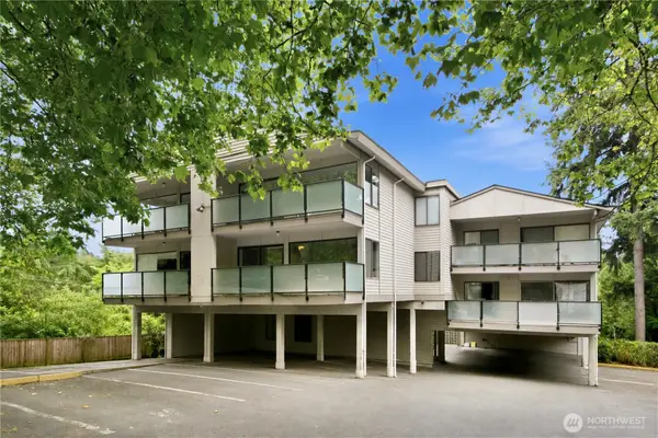 321 Bellevue Way Se #203, Bellevue, WA 98004