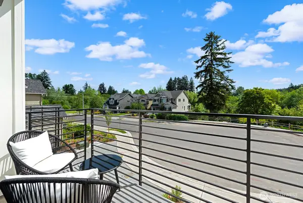 17116 35th Drive Se #C4, Bothell, WA 98012
