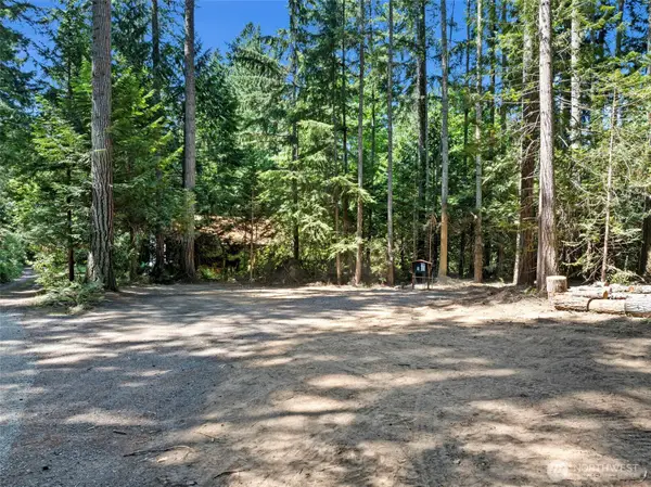 14925 Olympic View Loop Road Nw, Silverdale, WA 98383