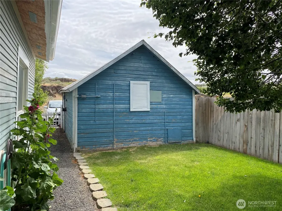 514 S Division Street, Odessa, WA 99159 - #3