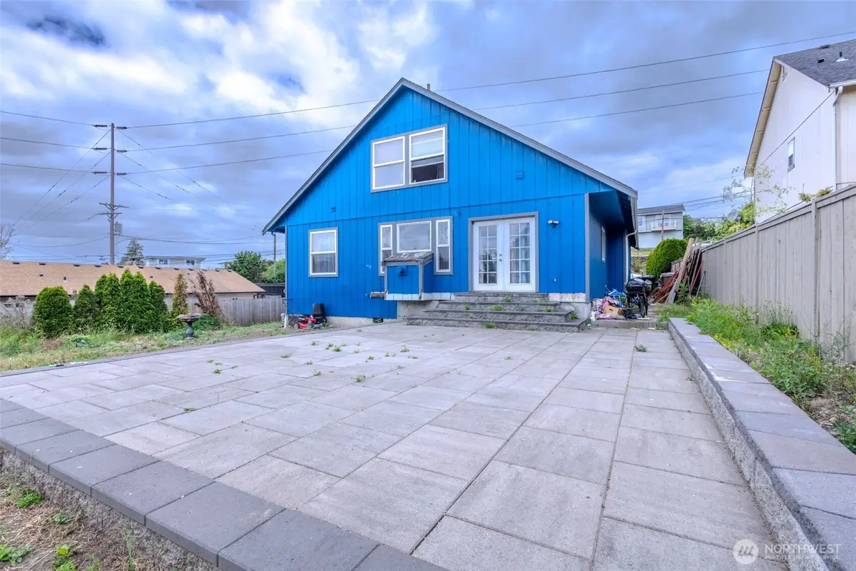 1305 Browns Point Boulevard, Tacoma, WA 98422 - #1