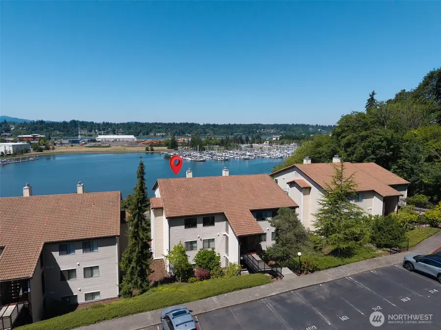 920 East Bay Drive Ne #2D-101, Olympia, WA 98506 - #2