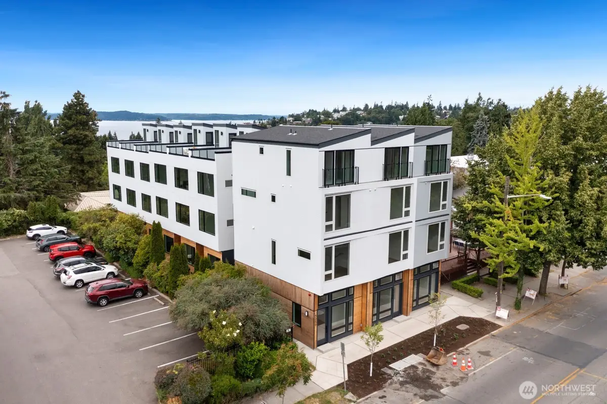 5253 California Avenue Sw, Seattle, WA 98136 - #1