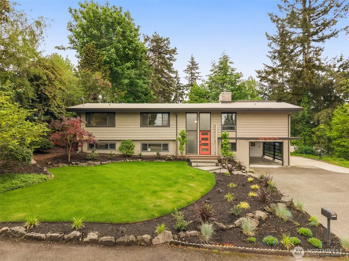 8805 SE 39th Street, Mercer Island, WA 98040 - #1