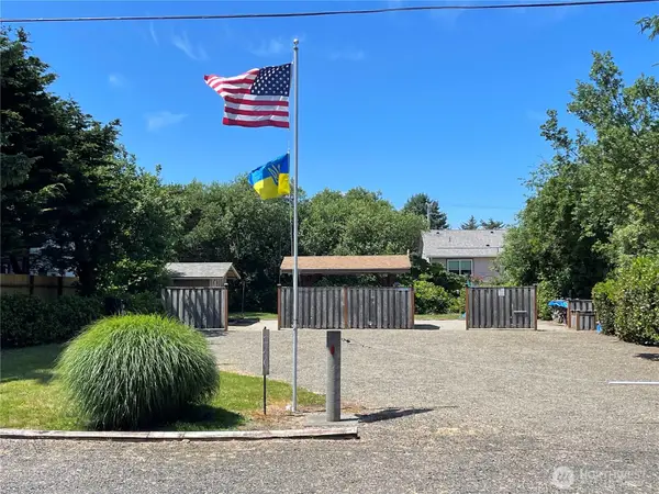 240 Queets Street Sw #127, Ocean Shores, WA 98569