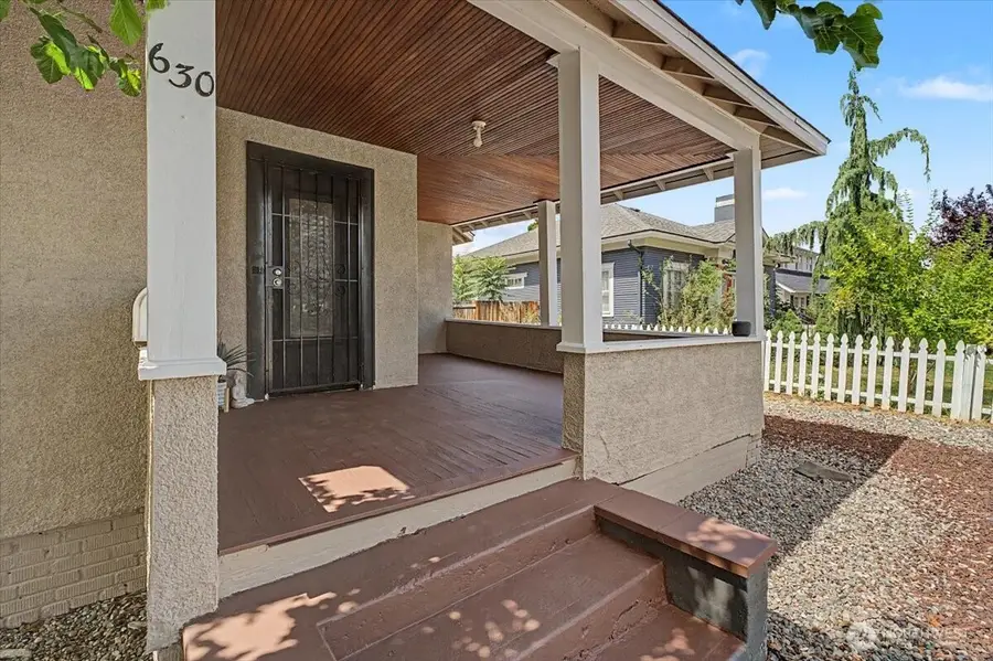 630 Kittitas St, Wenatchee, WA 98801 - #2