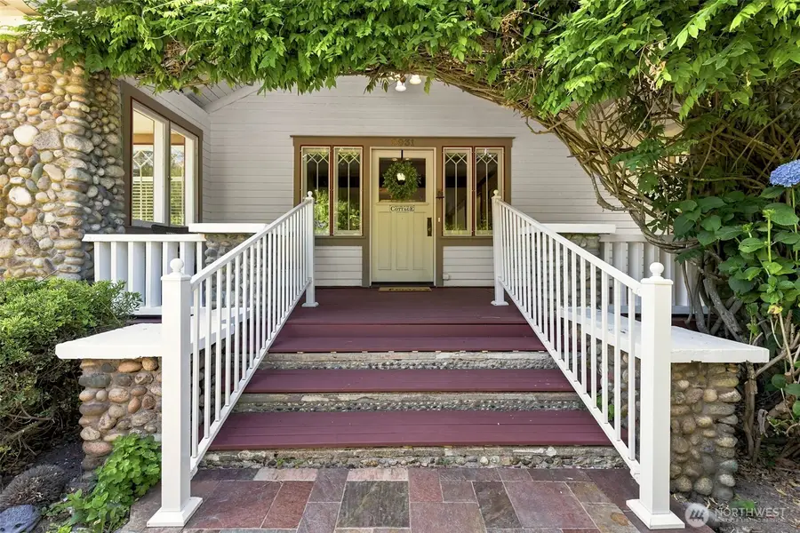 9931 Johnson Point Road Ne, Olympia, WA 98516 - #2