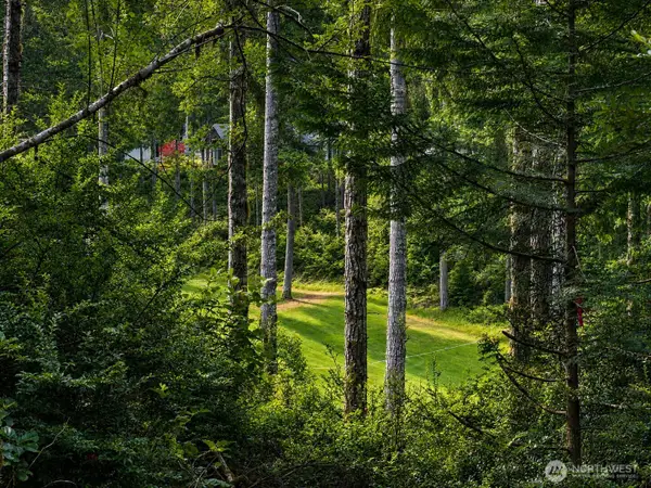 21 E Dogwood Court, Union, WA 98592