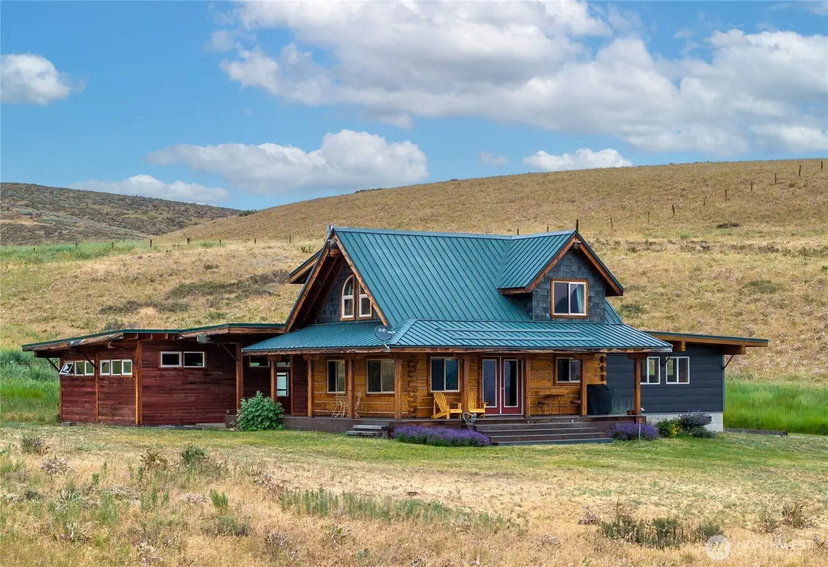 135 Hamilton Ranch Loop, Winthrop, WA 98862 - #1