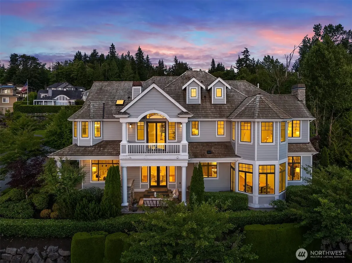 3489 NE Harrison Street, Issaquah, WA 98029 - #1