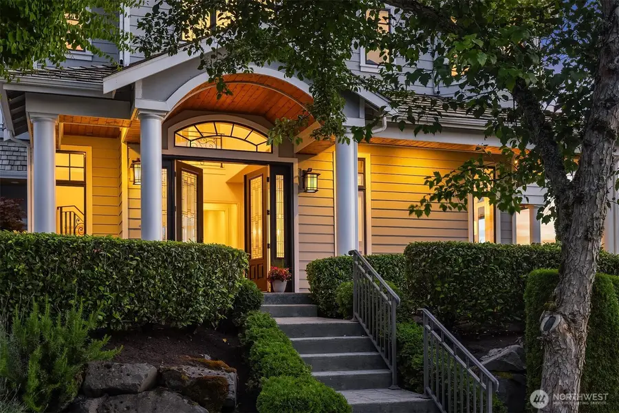 3489 NE Harrison Street, Issaquah, WA 98029 - #2