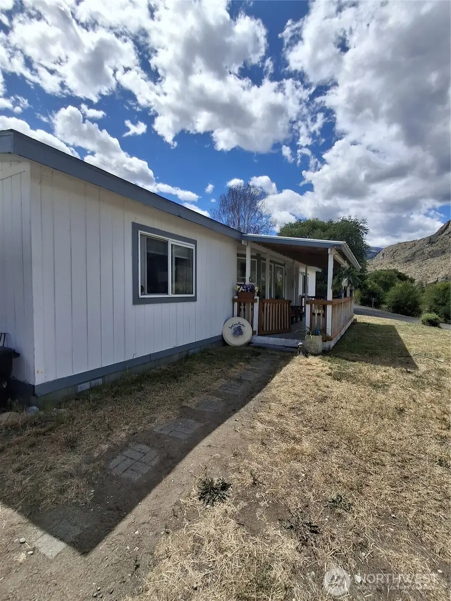 10 Broadway Street, Loomis, WA 98827 - #3