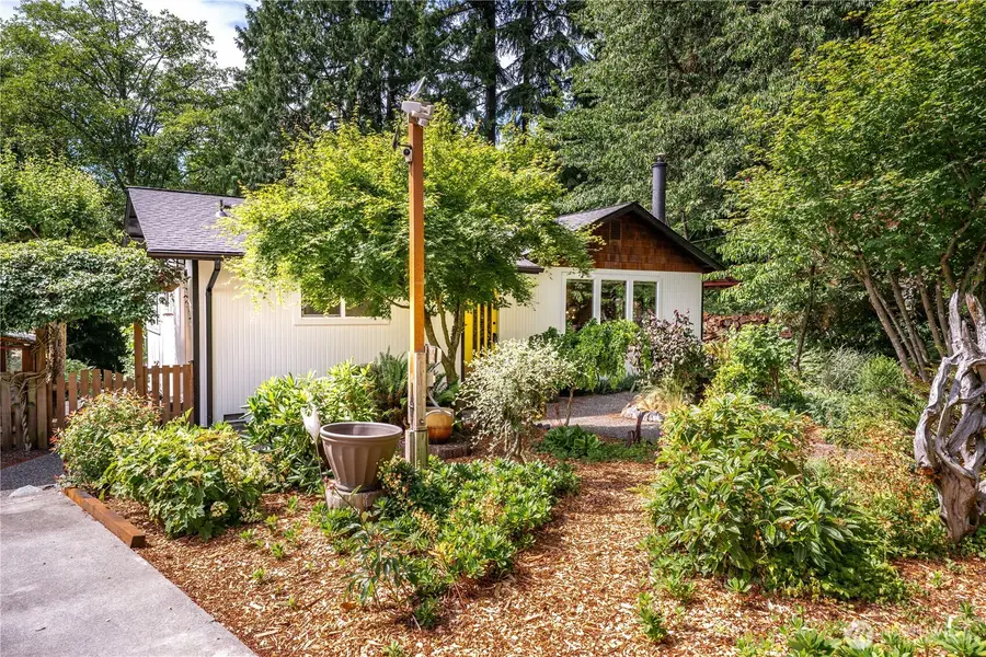 18104 76th Avenue W, Edmonds, WA 98026 - #2