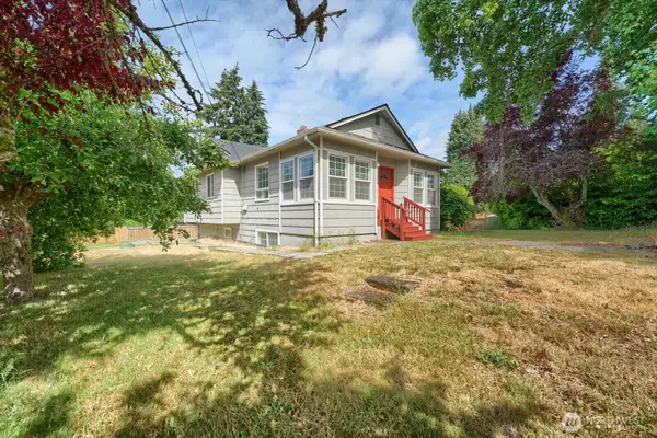 19401 8th Avenue S, Des Moines, WA 98148