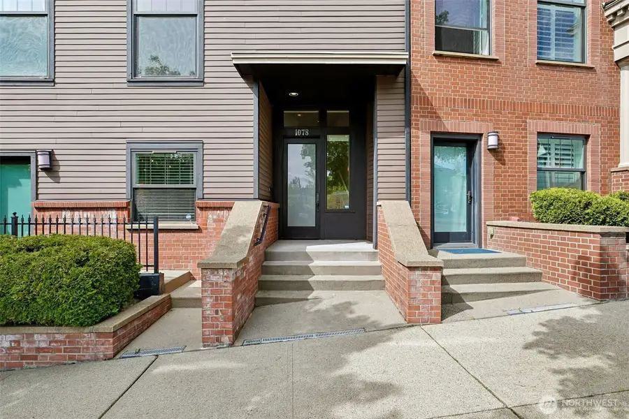 1078 NE High Street #10, Issaquah, WA 98029 - #3