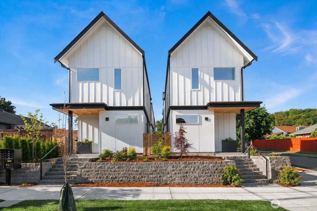 9006 5th Avenue S, Seattle, WA 98108 - #1