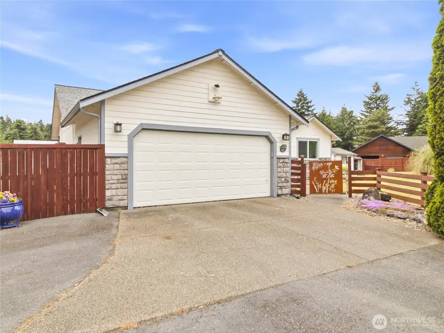 18828 Loganberry Street Sw, Rochester, WA 98579 - #2