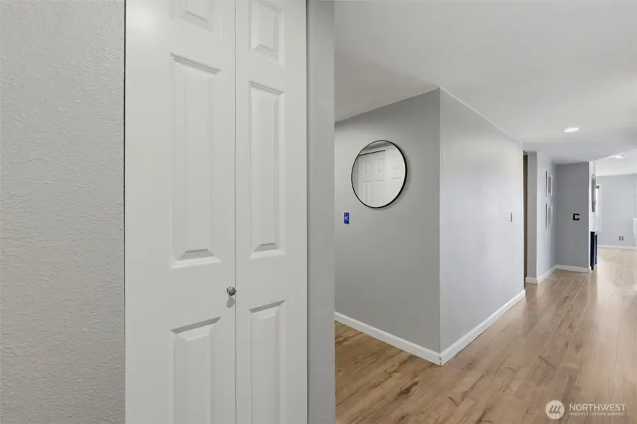 904 East Bay Drive Ne #B302, Olympia, WA 98506 - #3