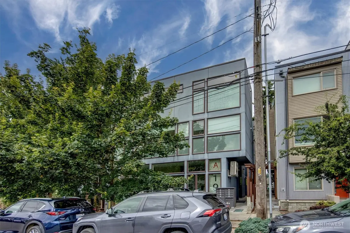 1915 25th Avenue S #Unit D, Seattle, WA 98144 - #1