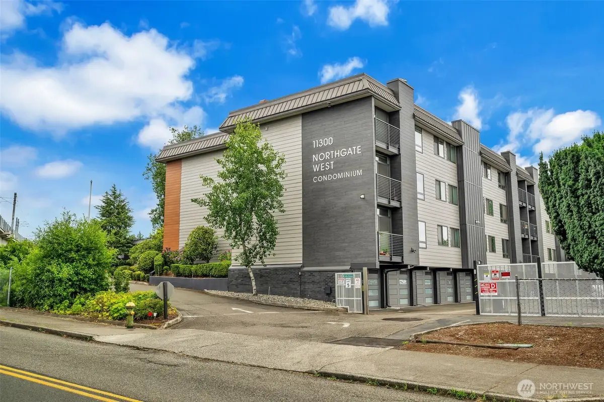 11300 1st Avenue Ne #115, Seattle, WA 98125 - #1