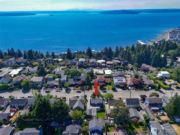 4024 55th Avenue Sw, Seattle, WA 98116