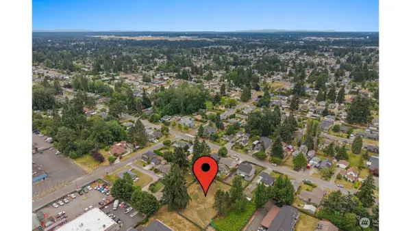 8632 S C Street, Tacoma, WA 98444