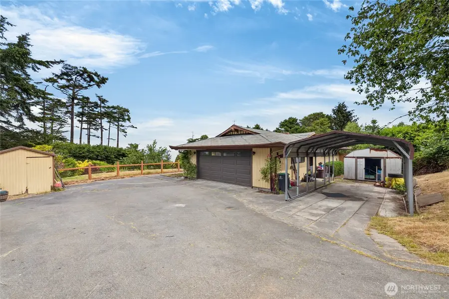 2452 Williams Road, Oak Harbor, WA 98277 - #2