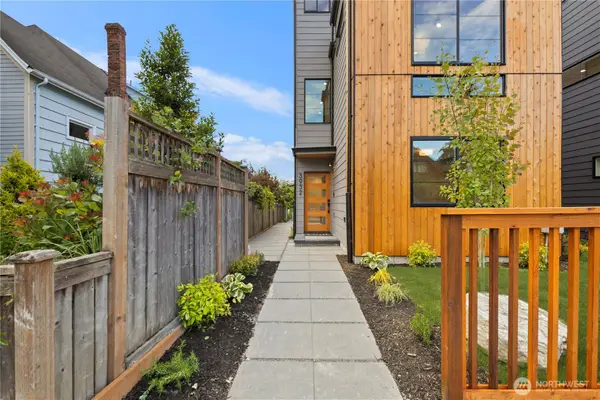 3932 S Angeline Street, Seattle, WA 98118