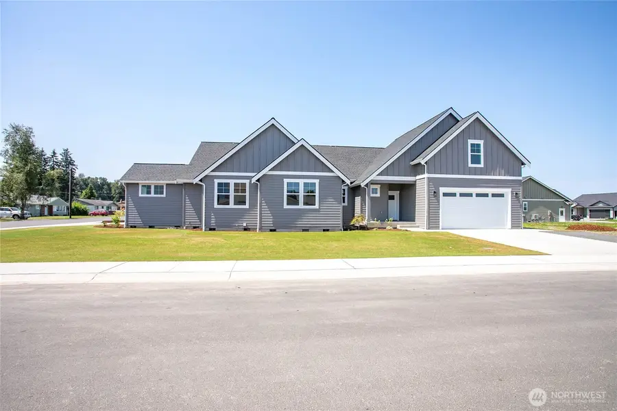 400 W 3rd Street #B, Everson, WA 98247 - #3