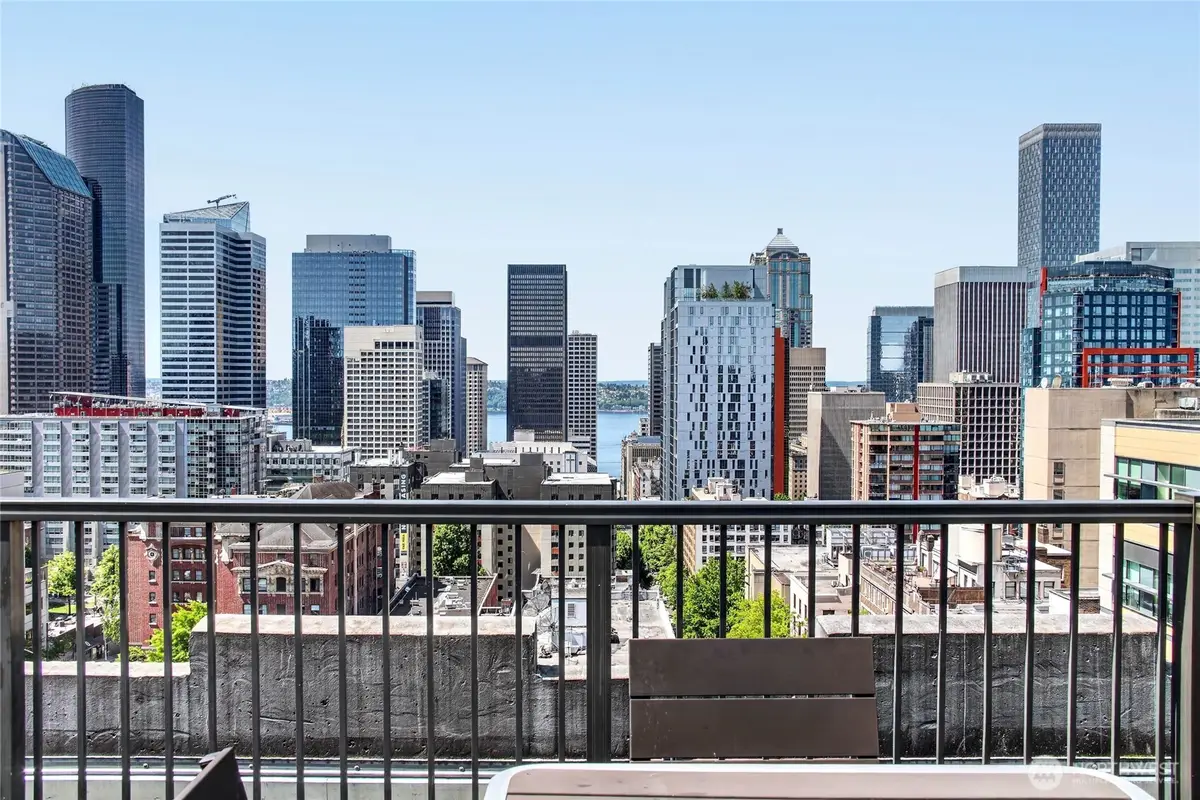 1105 Spring Street #1011, Seattle, WA 98104 - #1