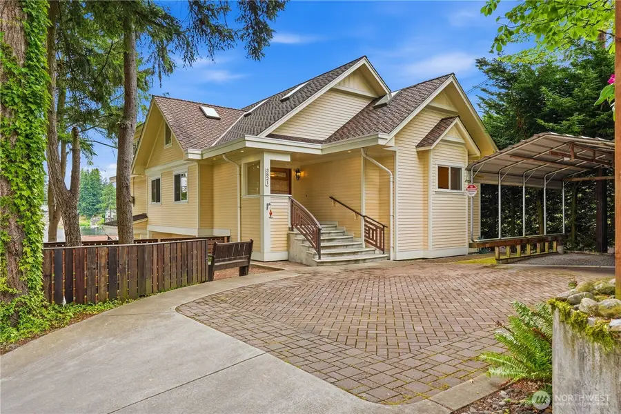 3821 Shelby Road, Lynnwood, WA 98087 - #2