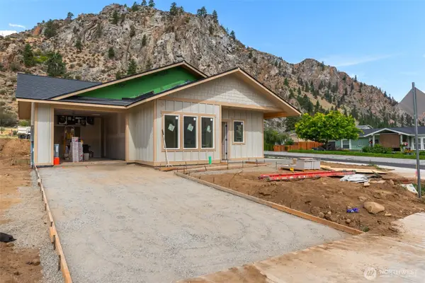 14898 Red Delicious Street, Entiat, WA 98822