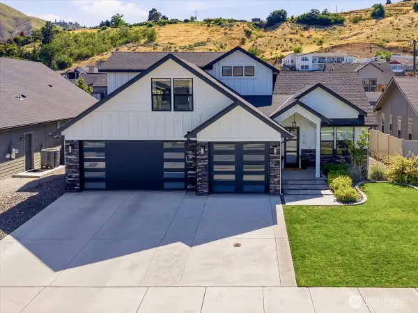 1014 Racine Springs Drive, Wenatchee, WA 98801