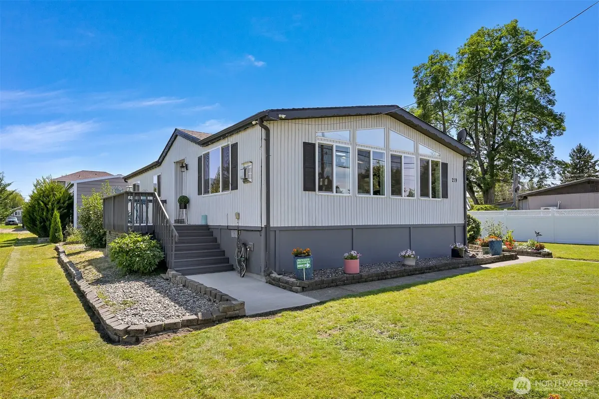 219 Mitchell Street, Sumas, WA 98295 - #1