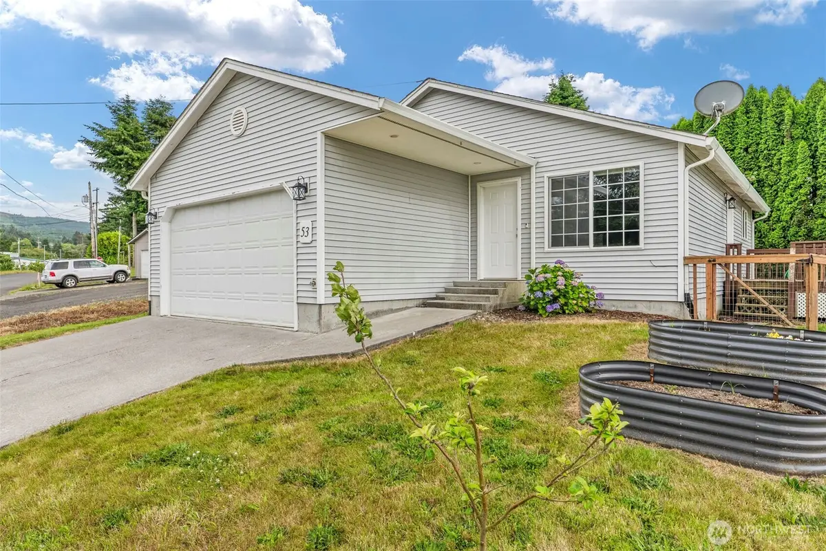 53 Michael St, Cathlamet, WA 98612 - #1