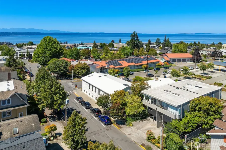 611 Bell Street #1, Edmonds, WA 98020 - #2