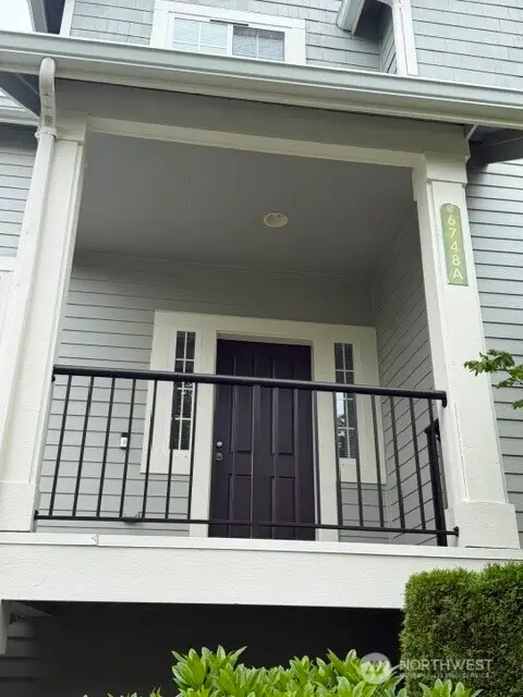 6748 161st Avenue Se #A, Bellevue, WA 98006 - #2