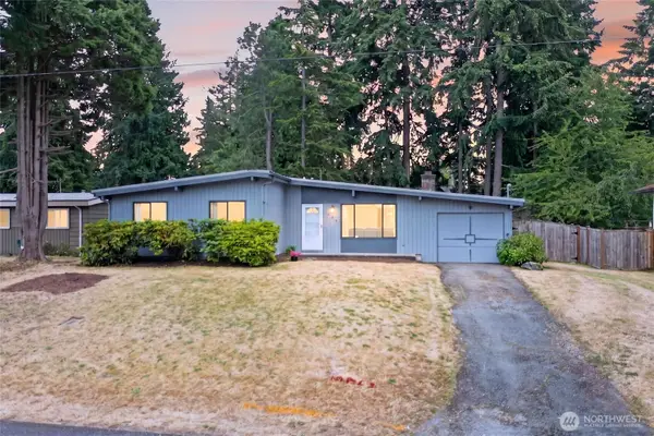 605 S 304th Street, Federal Way, WA 98003