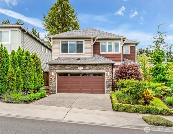 1233 198th Place Se, Bothell, WA 98012