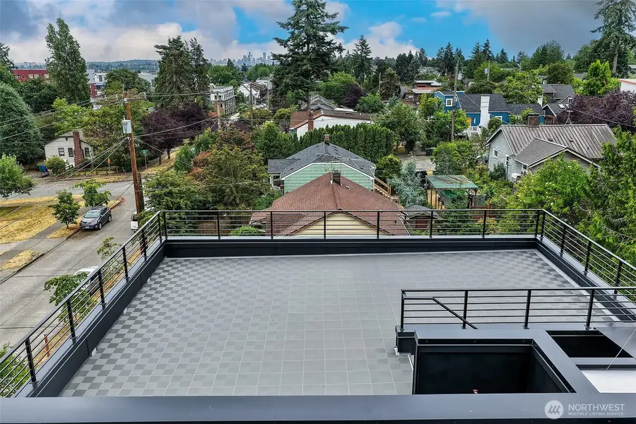 9815 Linden Avenue N, Seattle, WA 98103 - #2