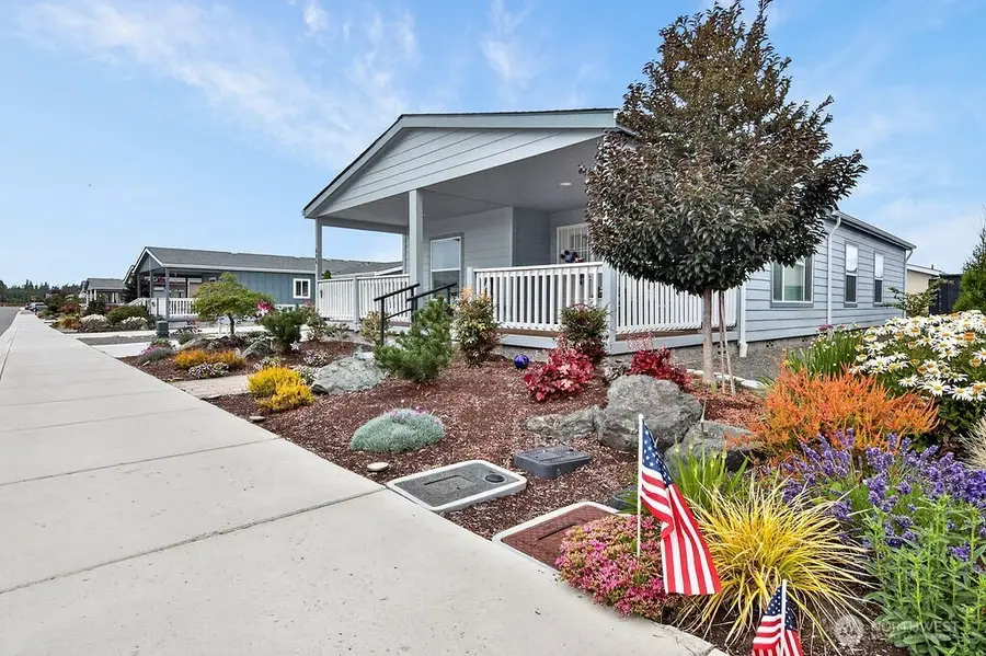 894 N Iris Avenue, Sequim, WA 98382 - #2