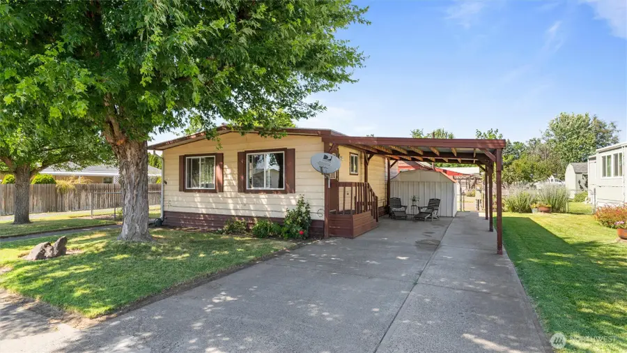 801 NE Dawson Street, College Place, WA 99324 - #2