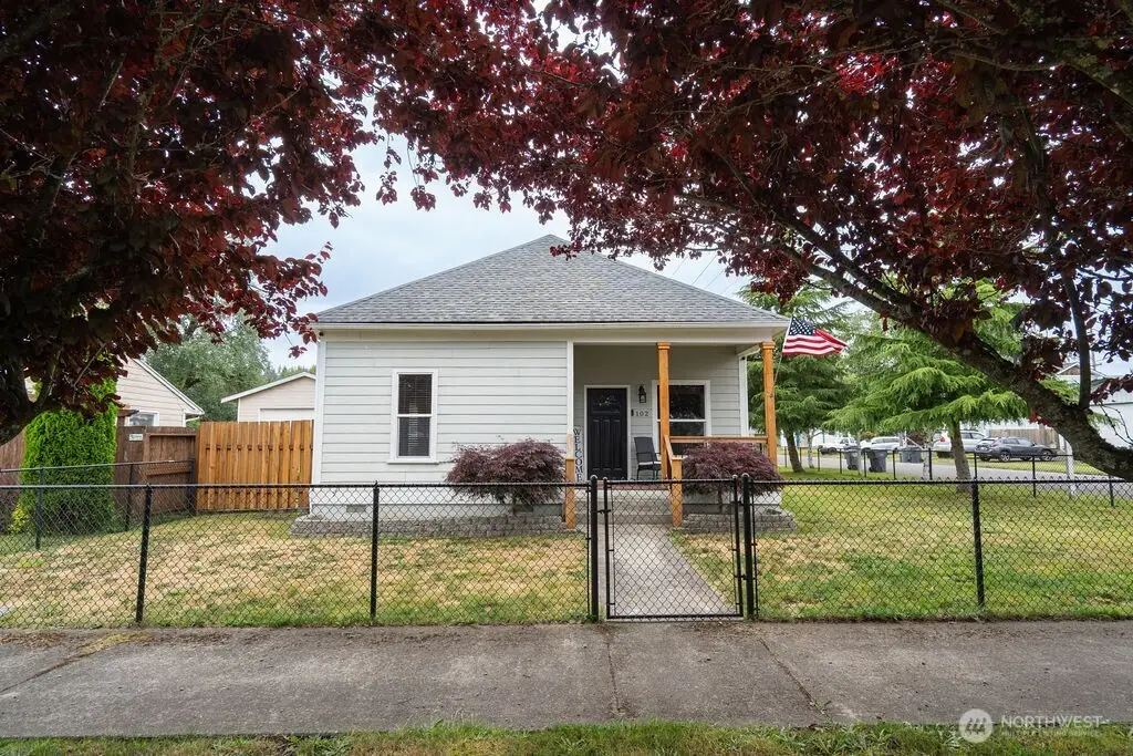 102 W Anderson Street, Elma, WA 98541 - #1