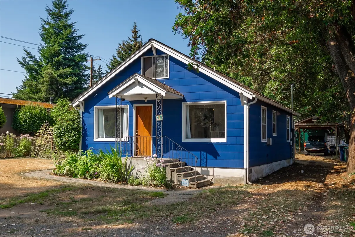 10251 3rd Avenue Sw, Seattle, WA 98146 - #1