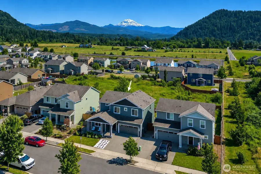 516 Petersen Drive E, Enumclaw, WA 98022 - #2