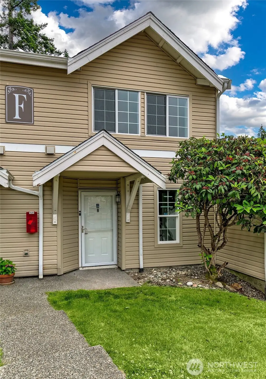 2100 S 336th Street #F4, Federal Way Auburn, WA 98009 - #1